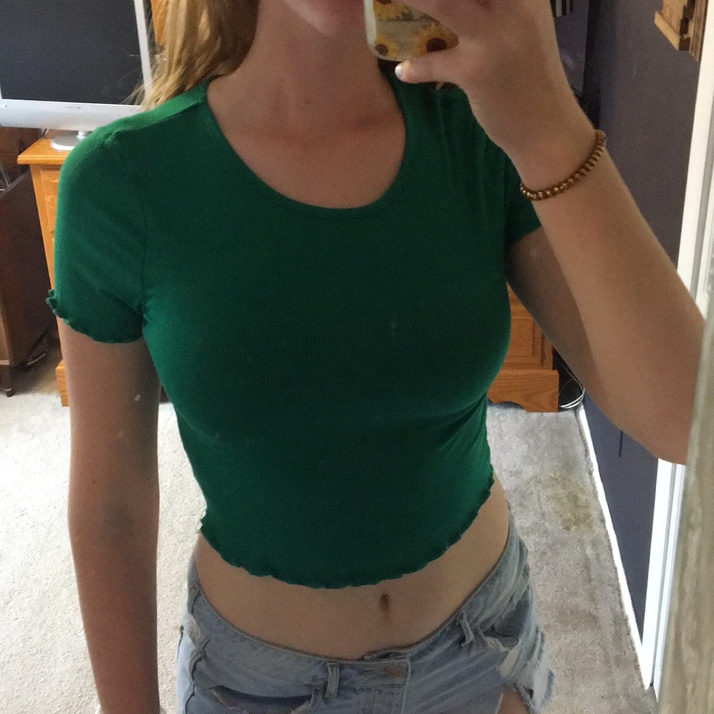 NWOT Green Crop Top